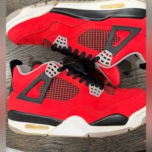 Jordan 4 iv  Retro Toro Bravo 2013 size 9